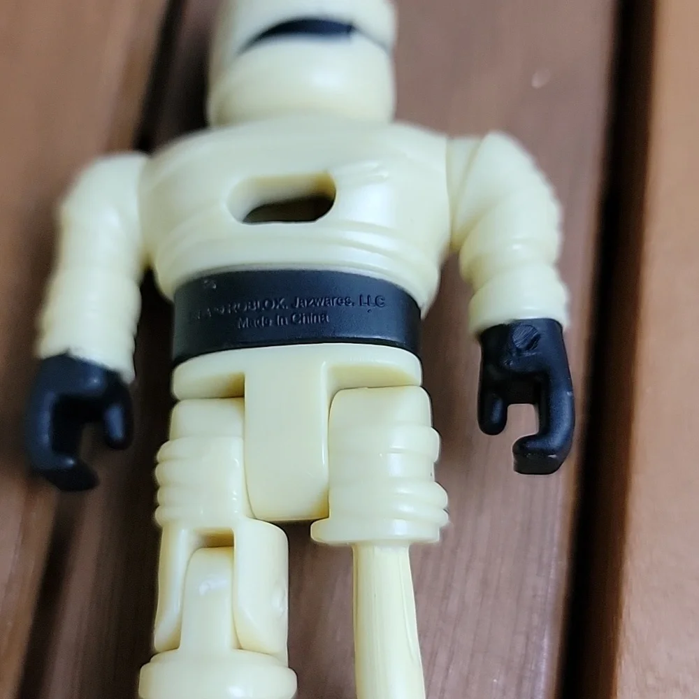 Roblox Jailbreak‎ Museum Heist Jazwares Cursed Mummy Sarcophagus Figure